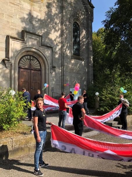 Hochzeit Spalier Mitarbeiter 2020
